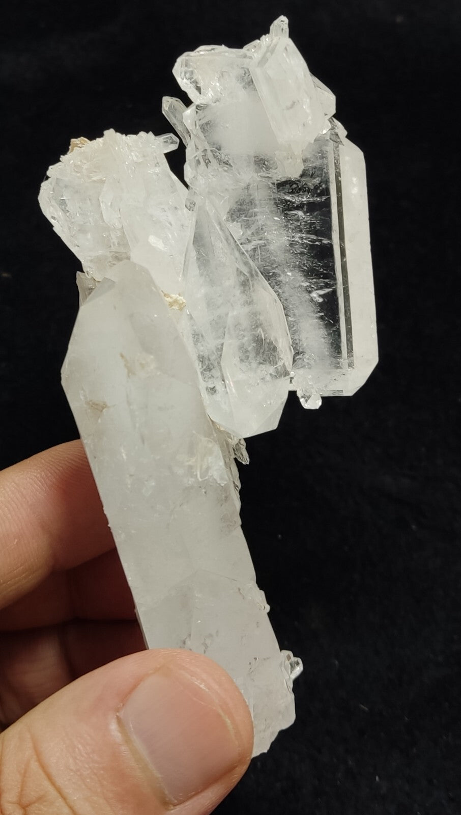 An Aesthetic terminated specimen of faden Quartz cluster 141 grams
