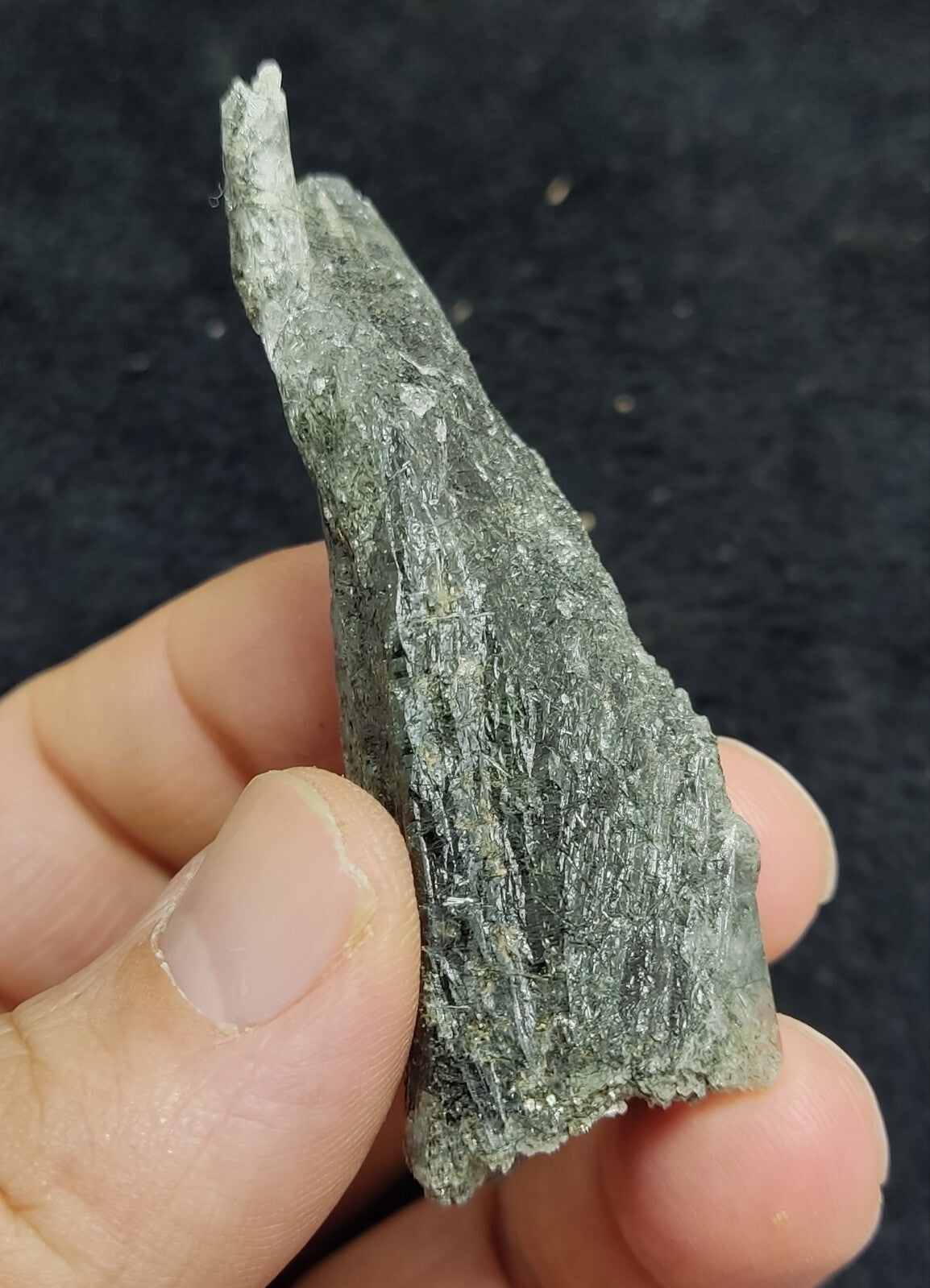 An Aesthetic Natural terminated Chlorite Quartz crystal specimen 39 grams