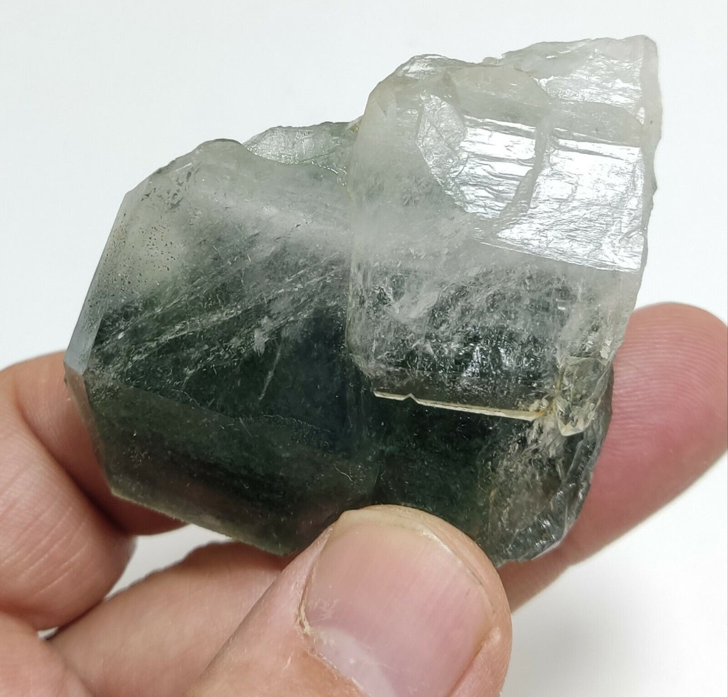 A very Aesthetic Natural beautifully terminated Chlorite Quartz crystal 62 grams