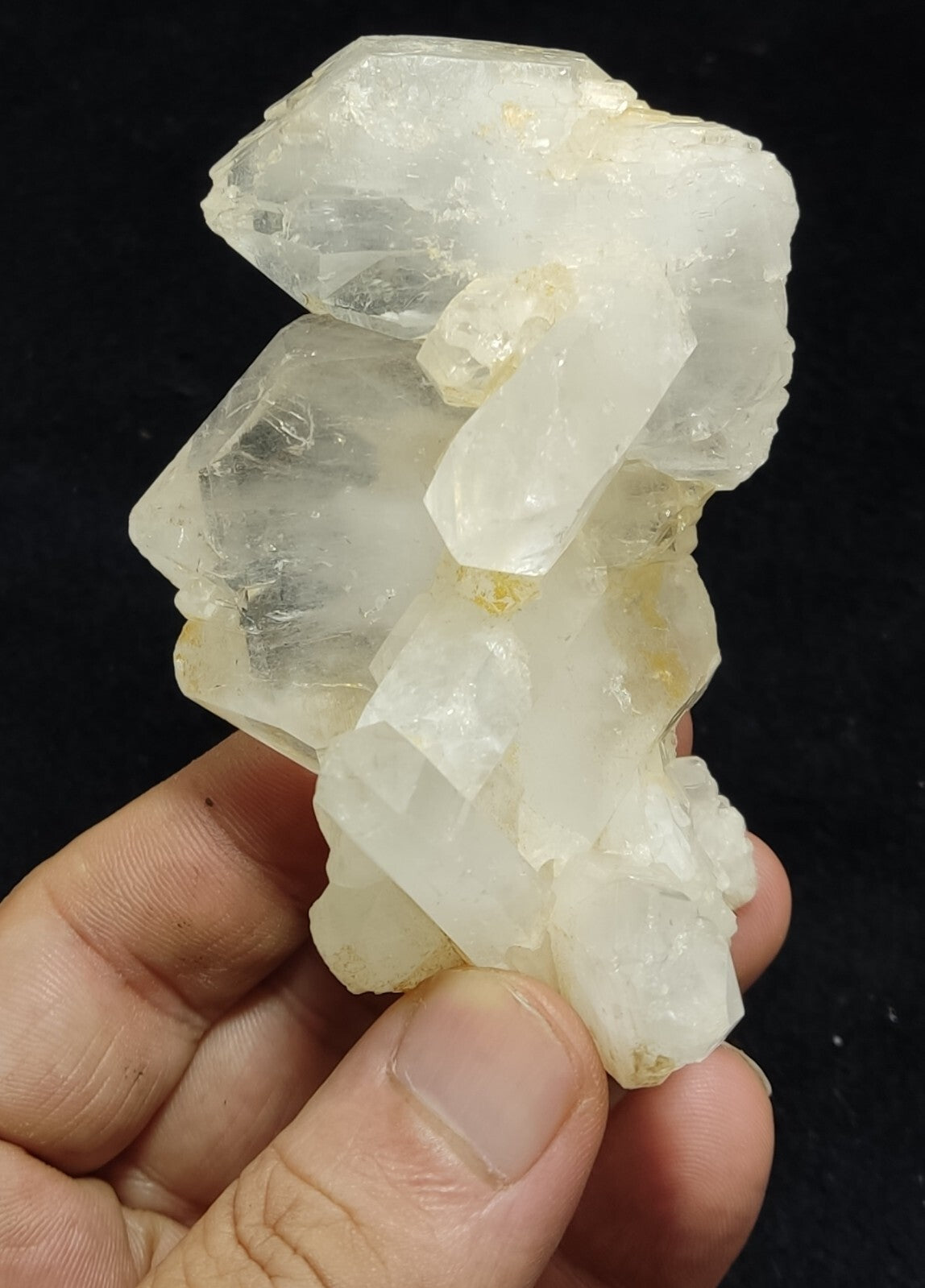 An Aesthetic terminated specimen of Quartz cluster 188 grams
