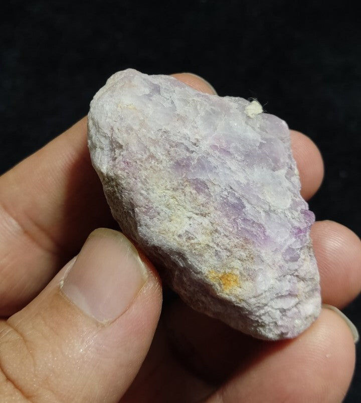 38 grams Tenebrescent Highly Fluorescent Hackmanite Specimen