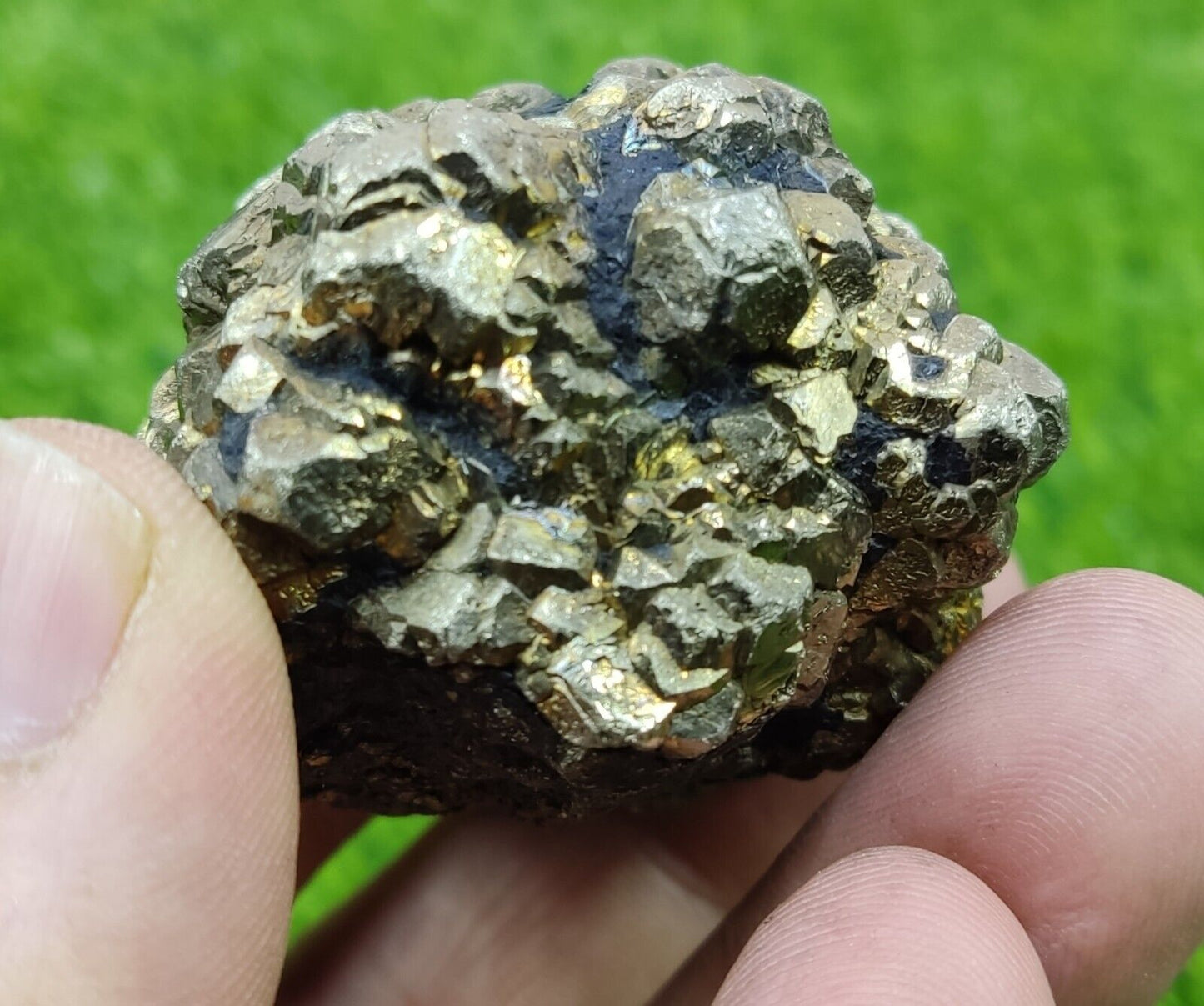 201 grams amazing specimen of pyrite/marcasite 201 grams
