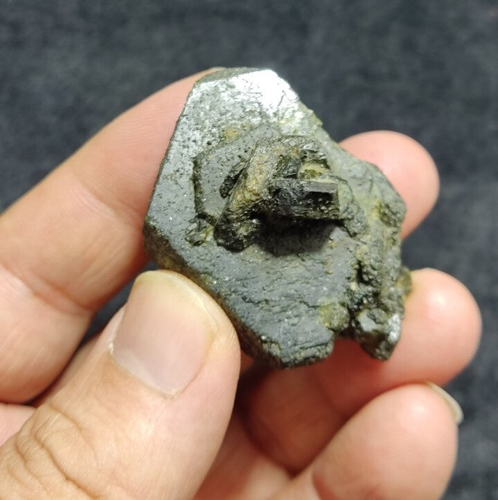 Dark Green Lusterous Epidote Crystal 44 grams