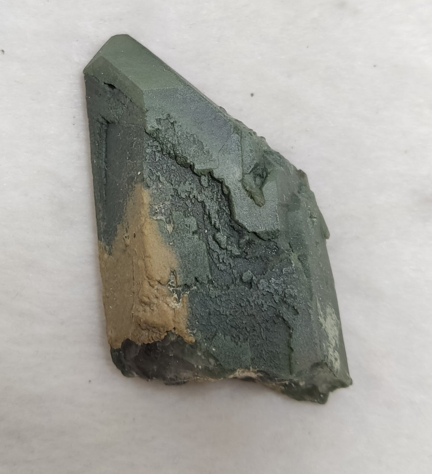 An Aesthetic terminated chlorite Quartz specimen 40 grams