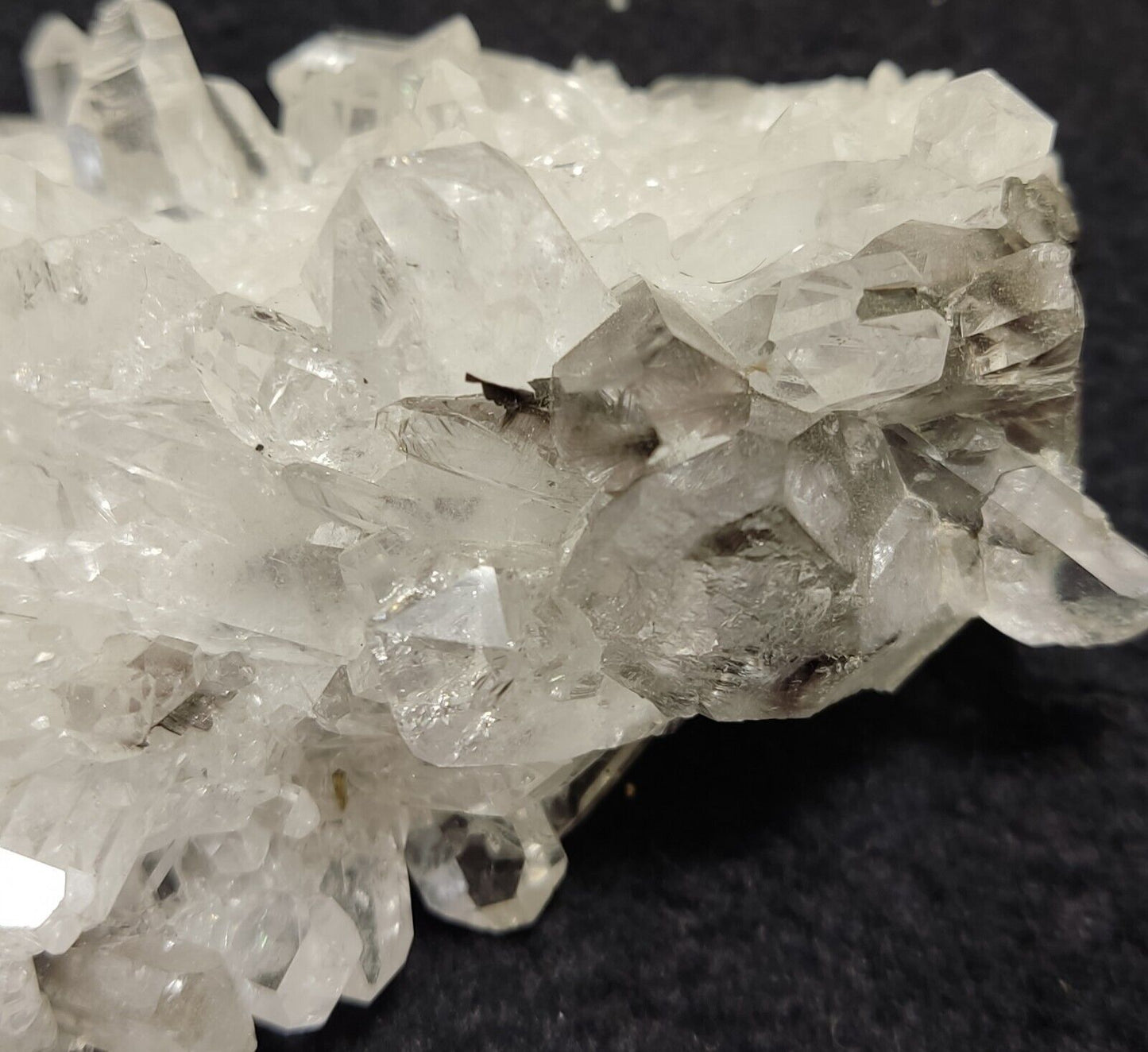 A very Aesthetic Natural terminated brookite included Quartz cluster 114 grams