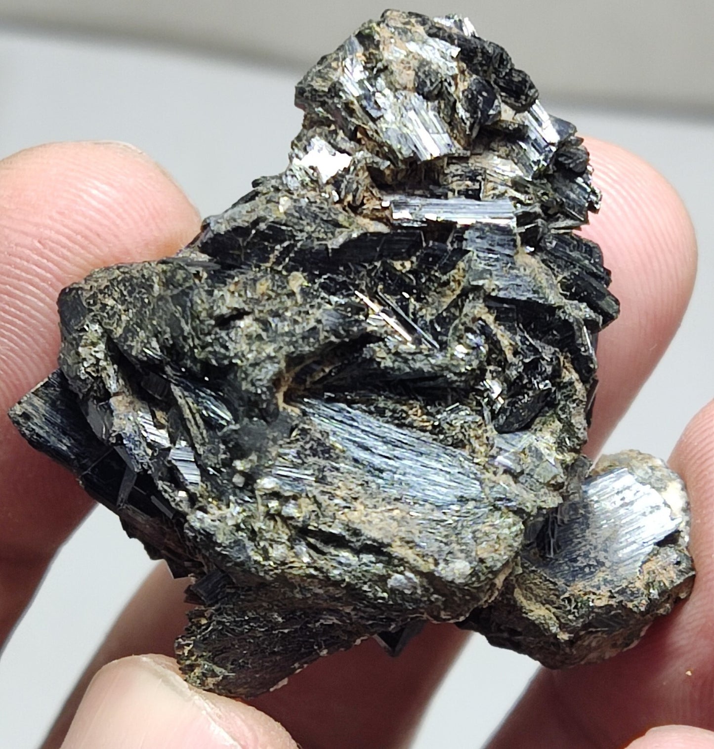 An aesthetic specimen of terminated aegirine crystal cluster 25 grams