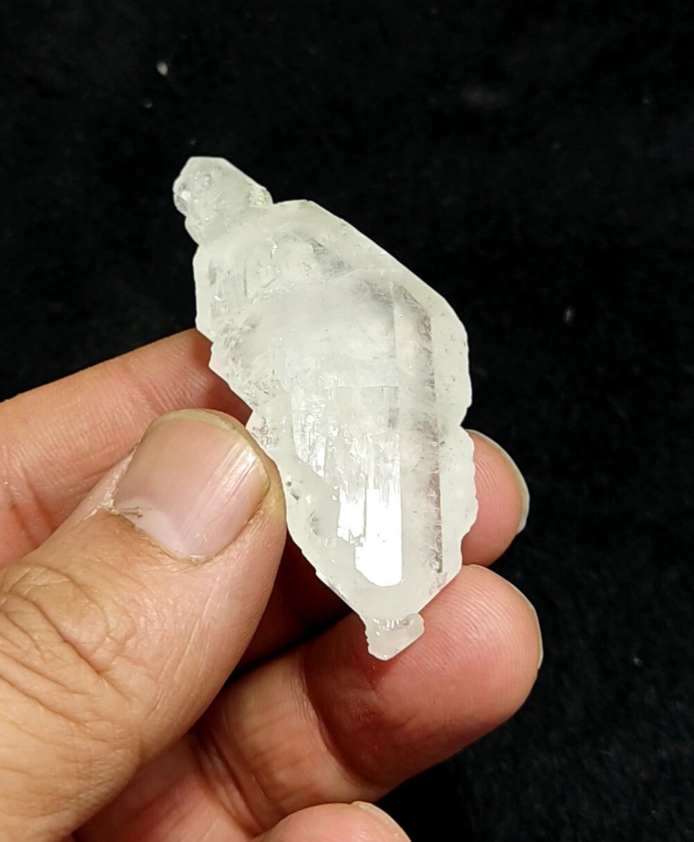 An amazing specimen of terminated faden Quartz crystal 26 grams