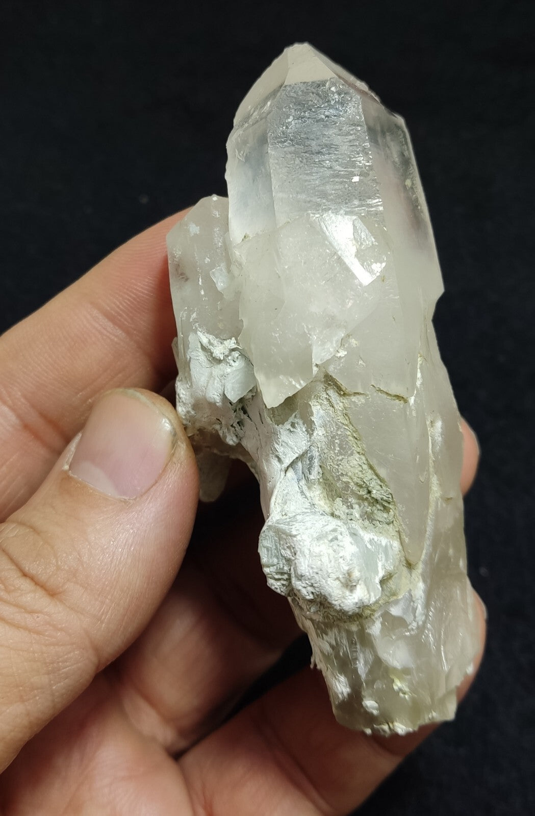 Aesthetic specimen of quartz crystal with unique amphibole inclusion 101 grams