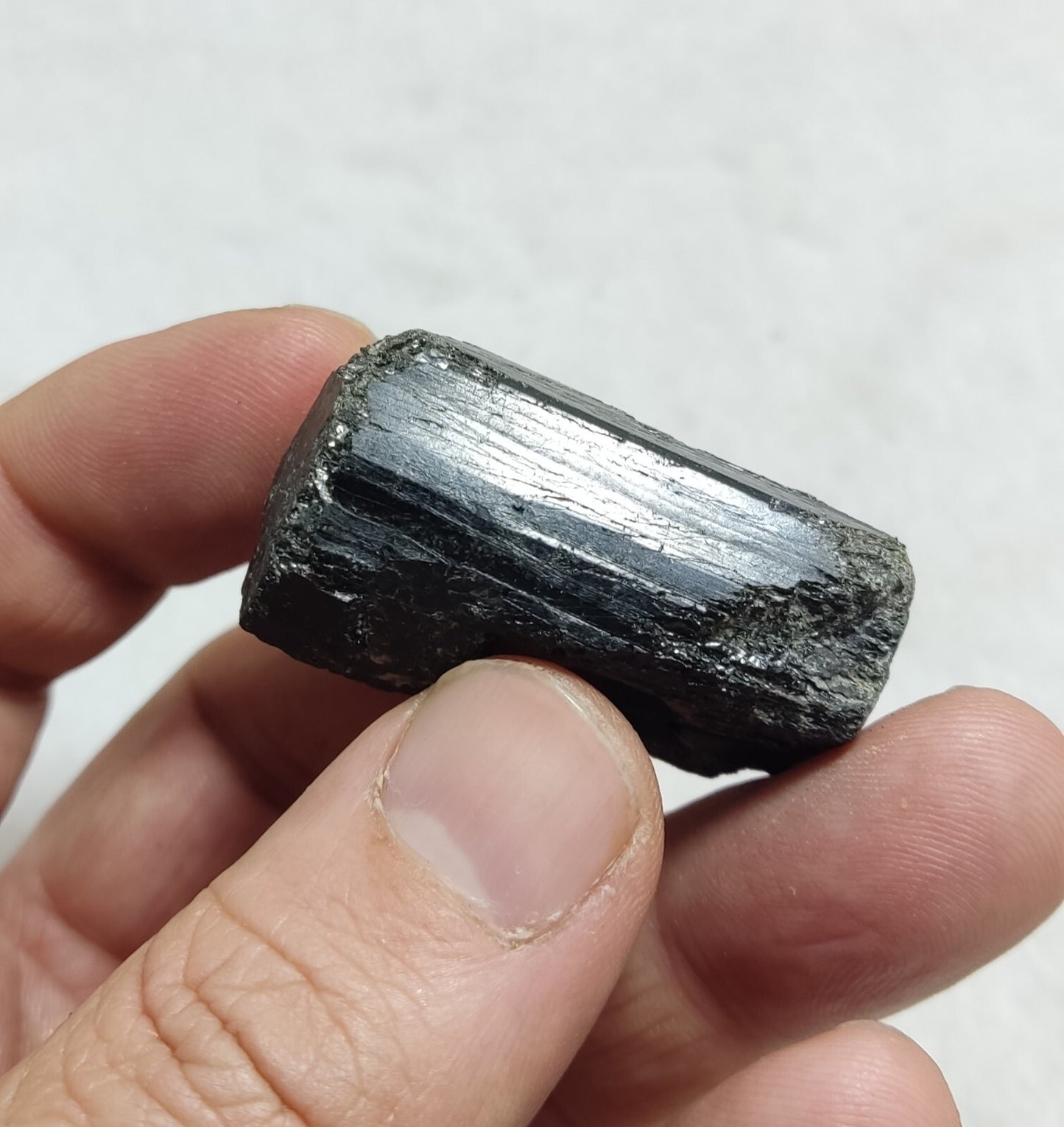 An amazing specimen of terminated black tourmaline 46 grams