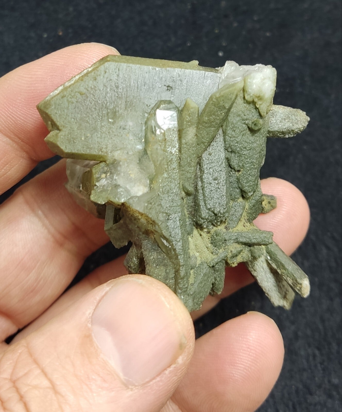 An Aesthetic specimen of chlorite included quartz cluster 54 grams