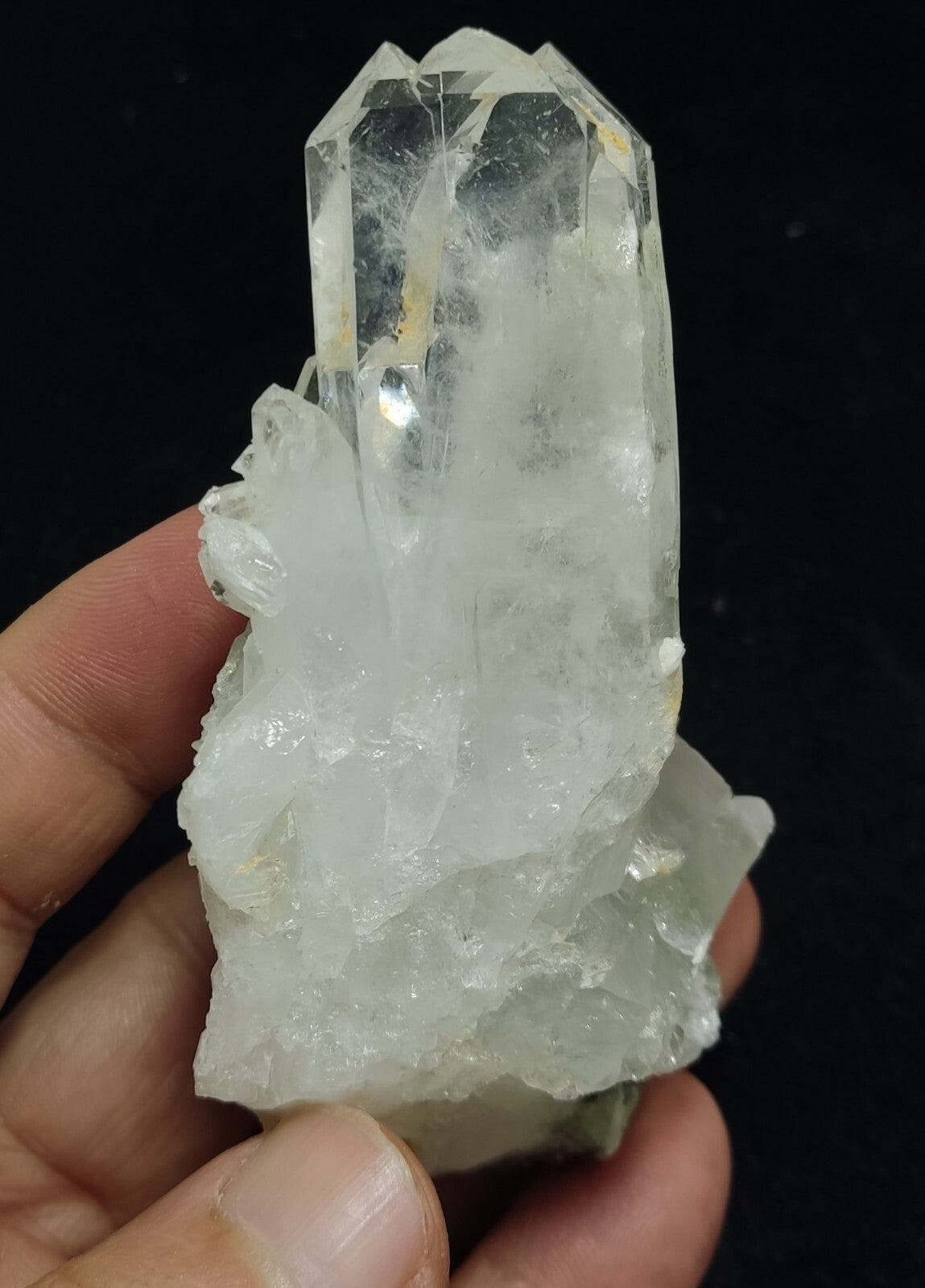 An Aesthetic specimen of chlorite Quartz cluster 167 grams