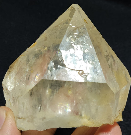 An Aesthetic terminated specimen of Quartz crystal 387 grams