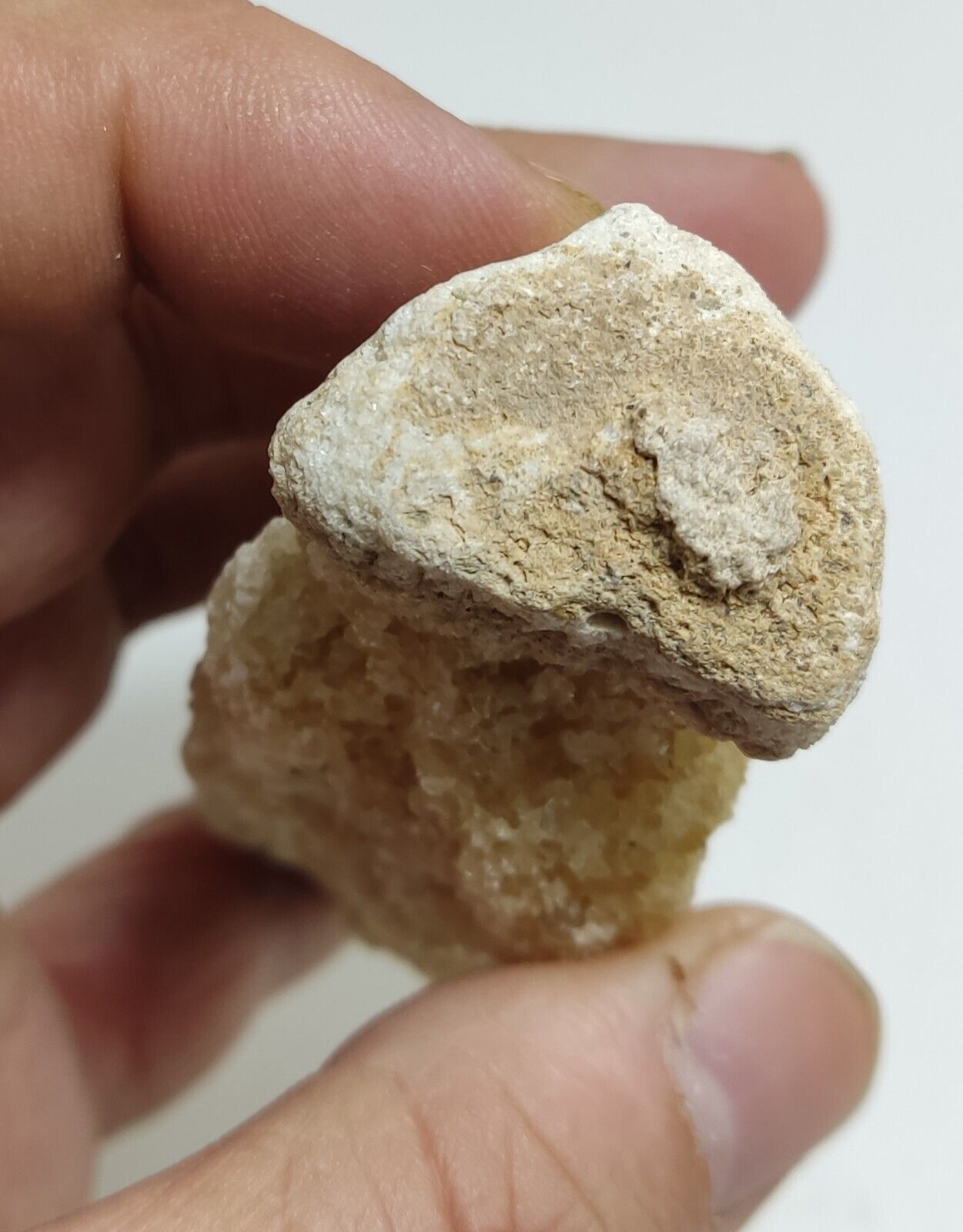 A very Aesthetic Natural beautifully chunk of Calcite 207 grams