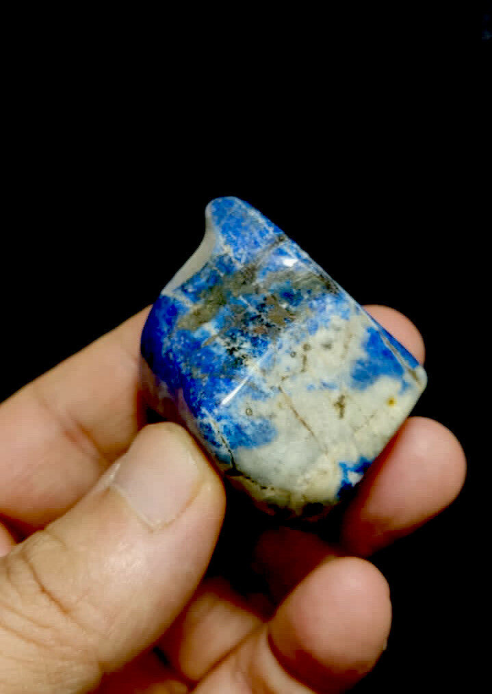 Natural Lapis Lazuli Polished Free From 96 Grams