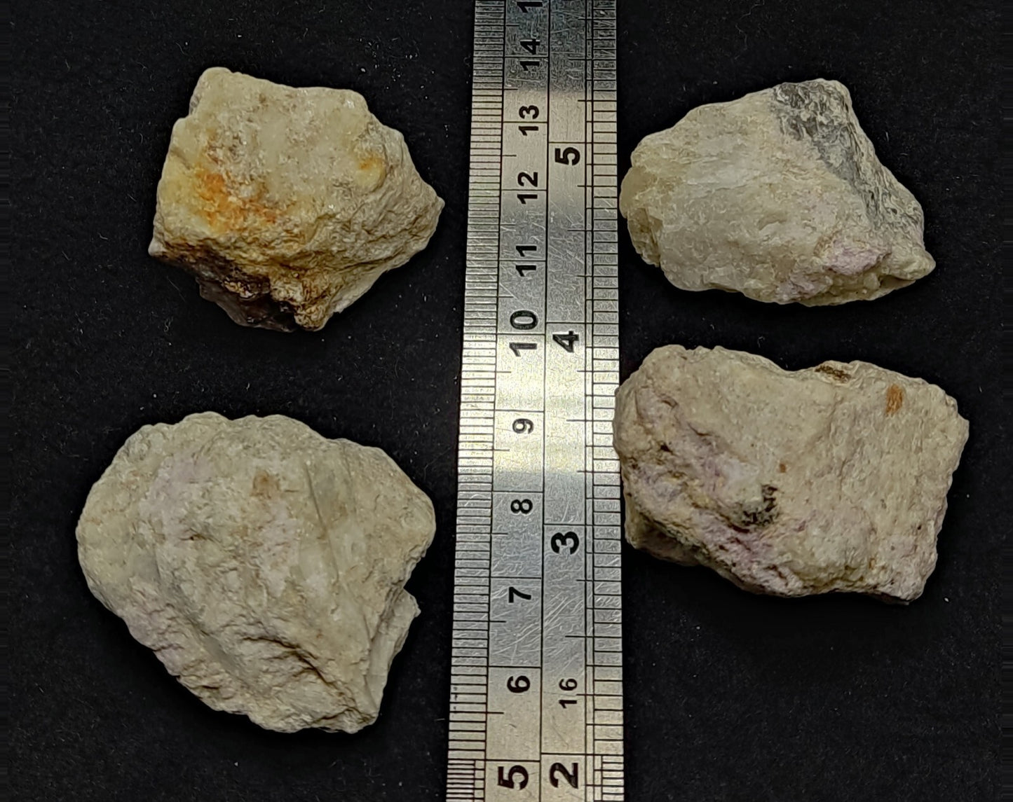 109 grams Natural rough Hackmanite