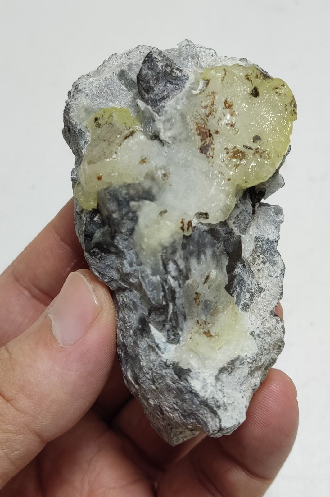 An Aesthetic Natural specimen of brucite with chromite 167 grams