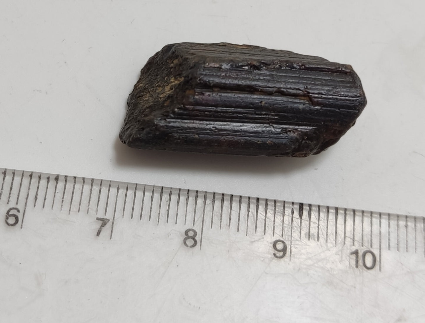 A very Aesthetic Natural beautifully terminated rutile crystal 10 grams