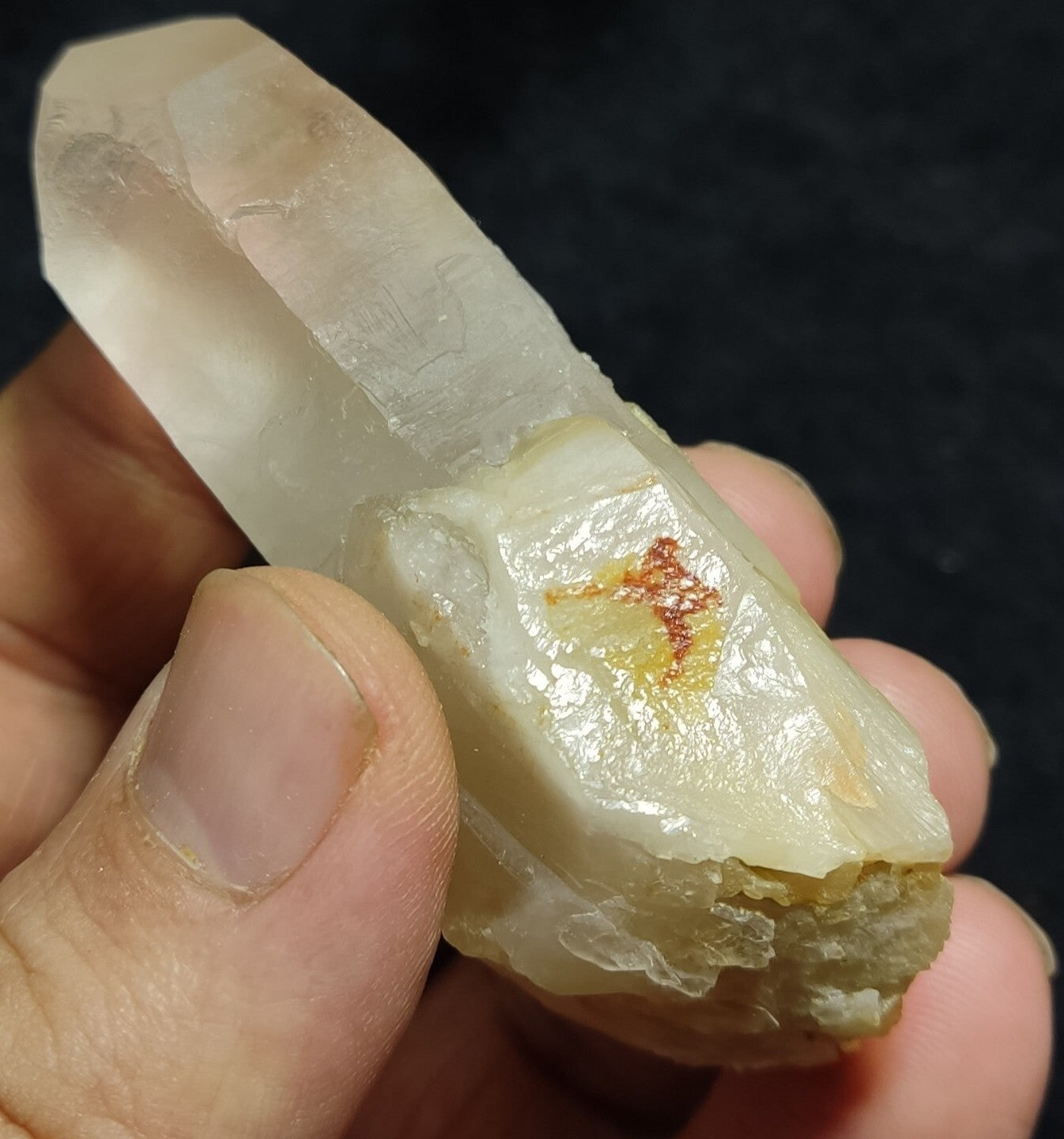 An amazing specimen of terminated amphibole included Quartz crystal 76