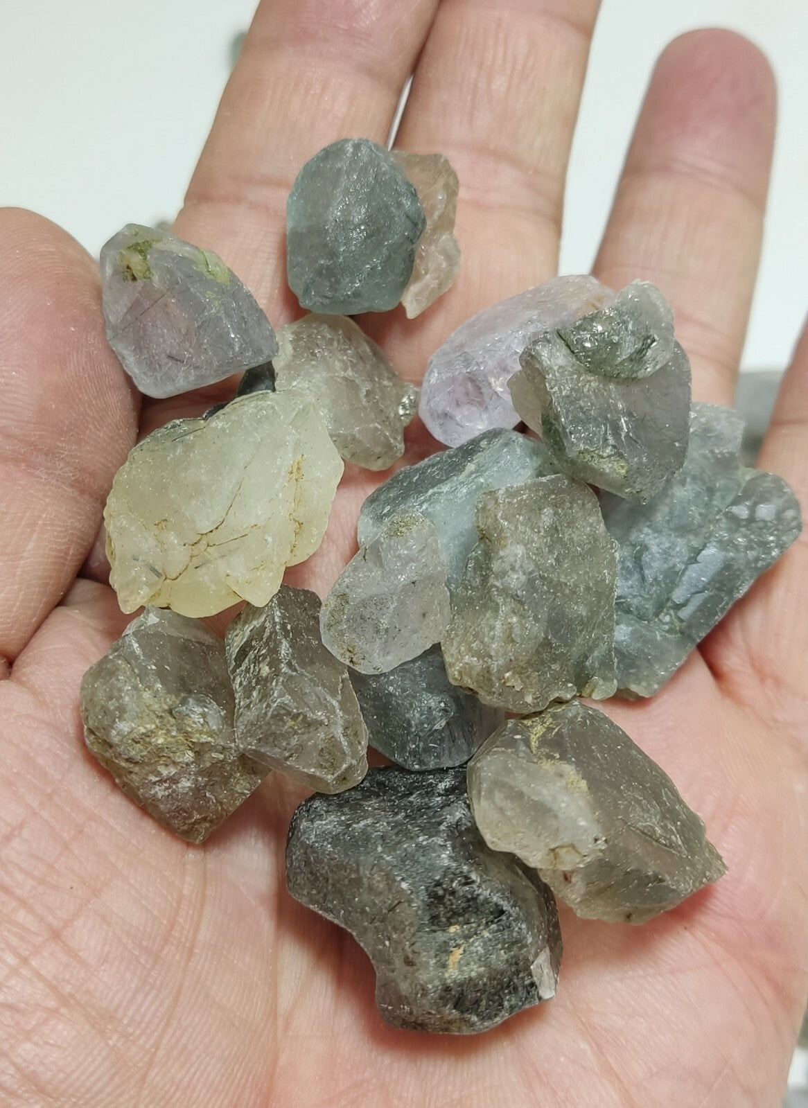 1000 grams Natural apatite