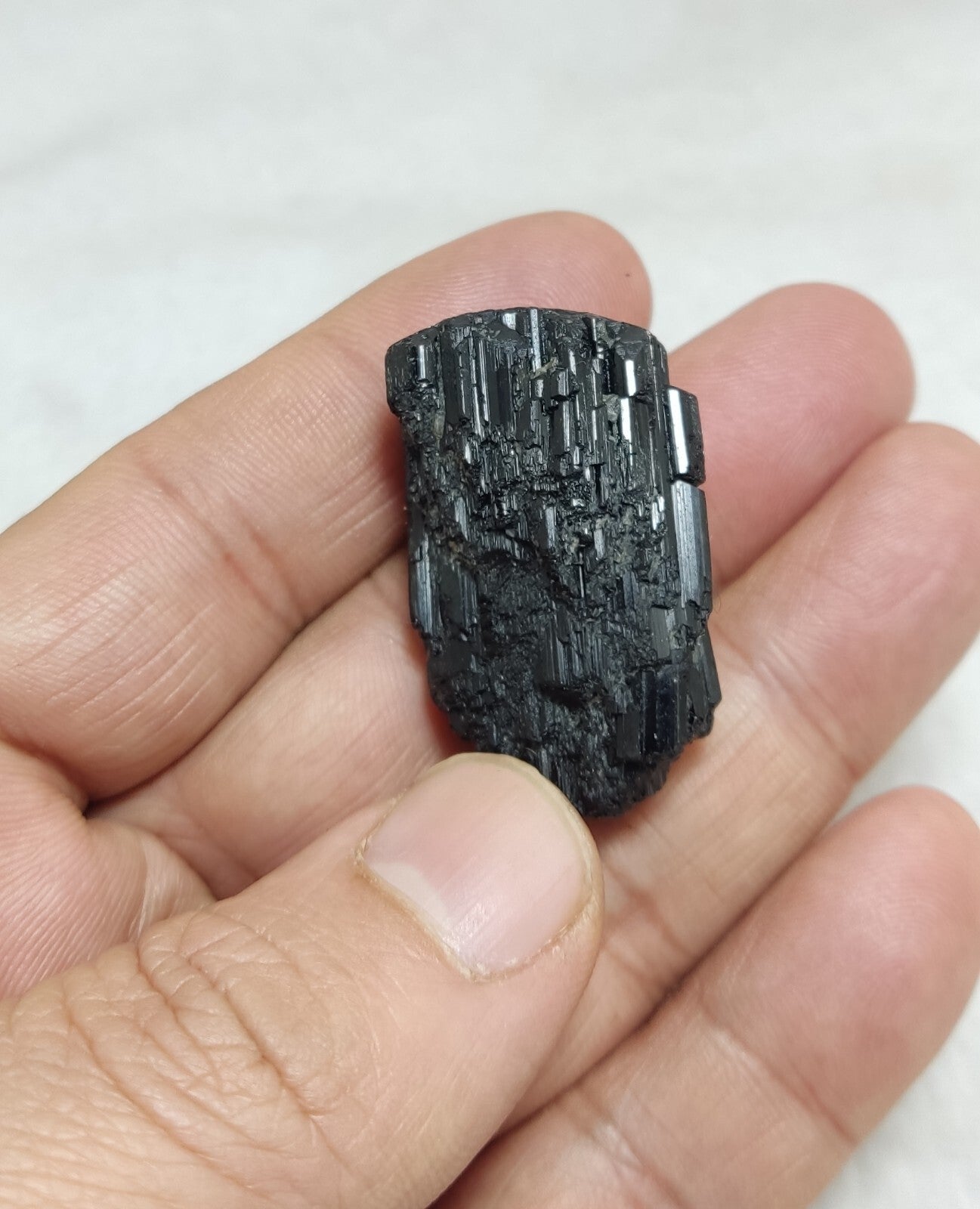 An amazing specimen of terminated black tourmaline 24 grams