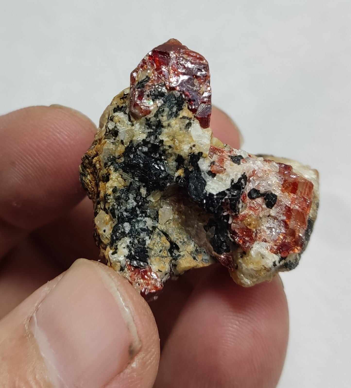 An Aesthetic specimen of zircon crytsals with biotite 38 grams