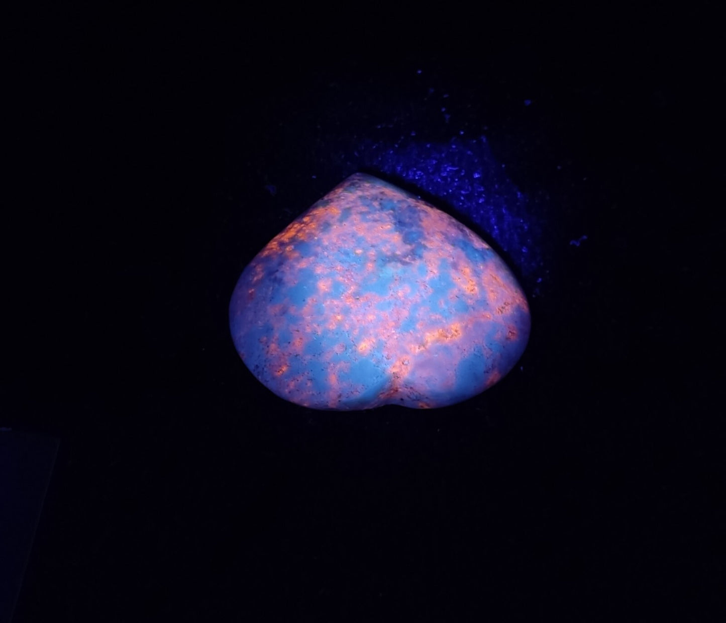 An amazing specimen of polished Hackmanite heart shape 183 grams