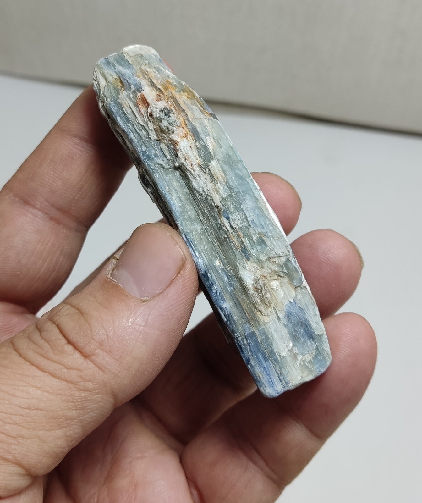 An Aesthetic specimen of blue kyanite crystal 51 grams