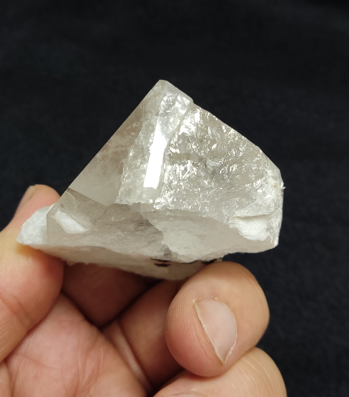 An amazing specimen of green cap Tourmalines on quartz 106 grams