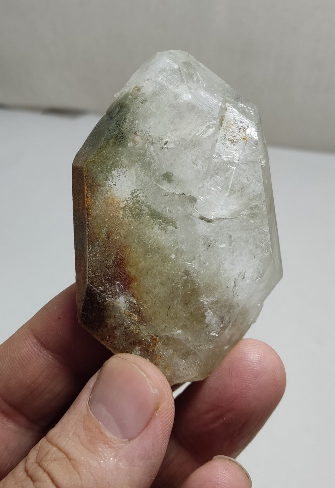 A very Aesthetic Natural beautifully terminated Chlorite Quartz crystal 76 grams