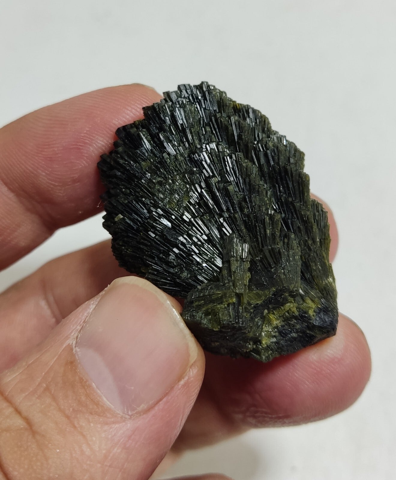Single natural Epidote Crystal spray formations 27 grams