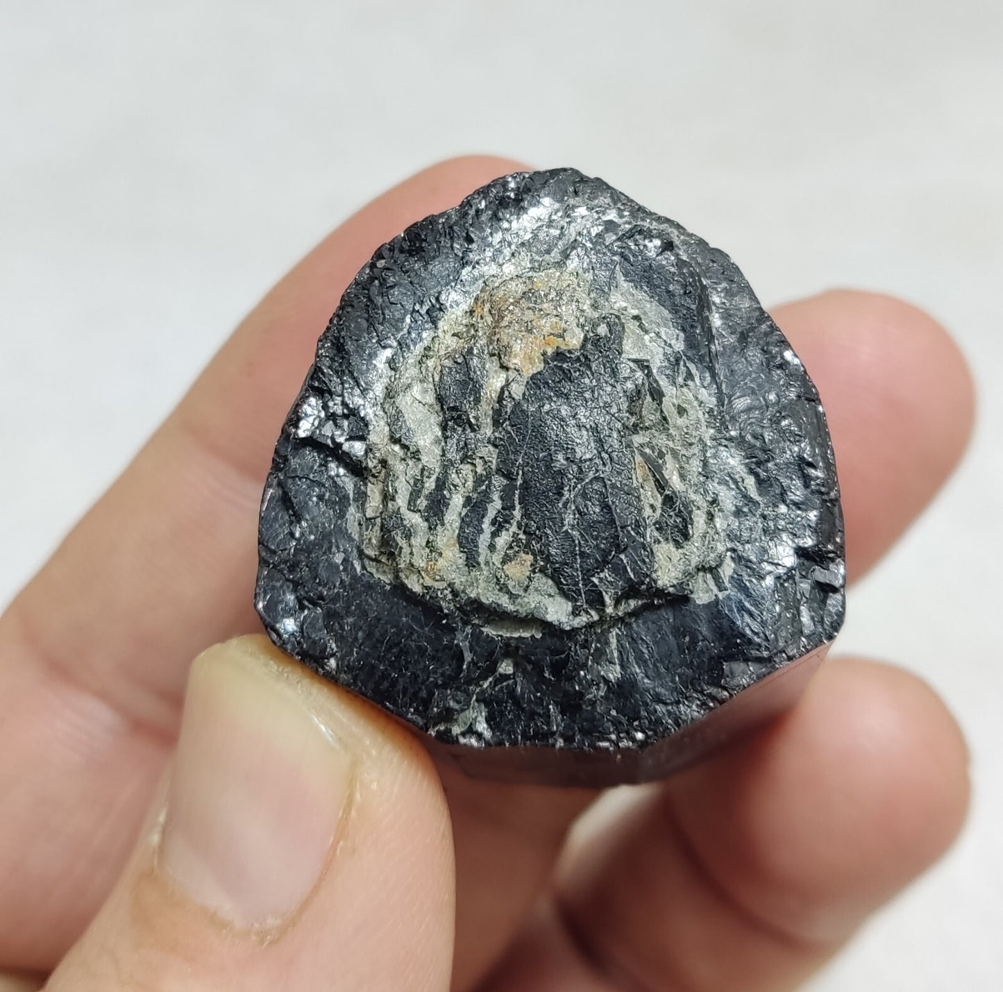An amazing specimen of terminated black tourmaline 62 grams