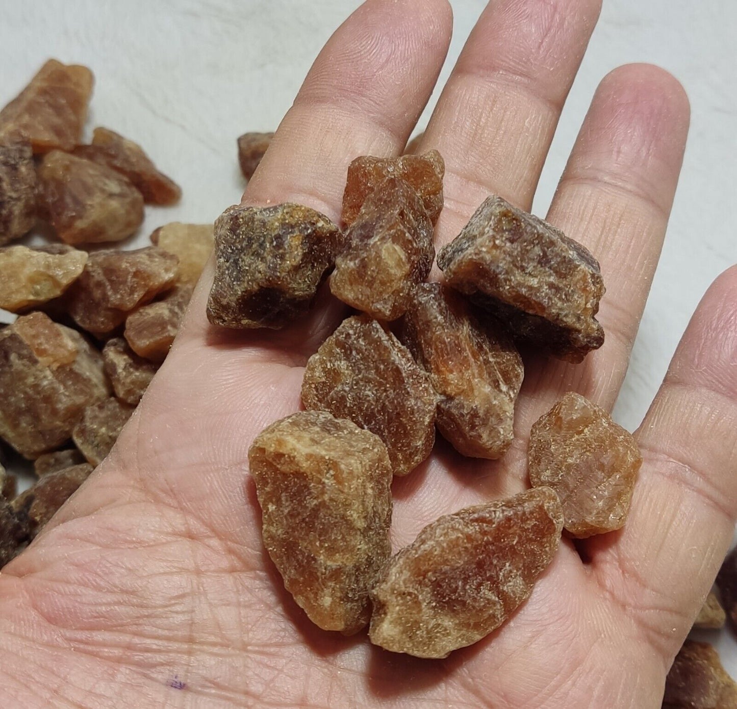 1000 grams lot of rough hessonite garnets