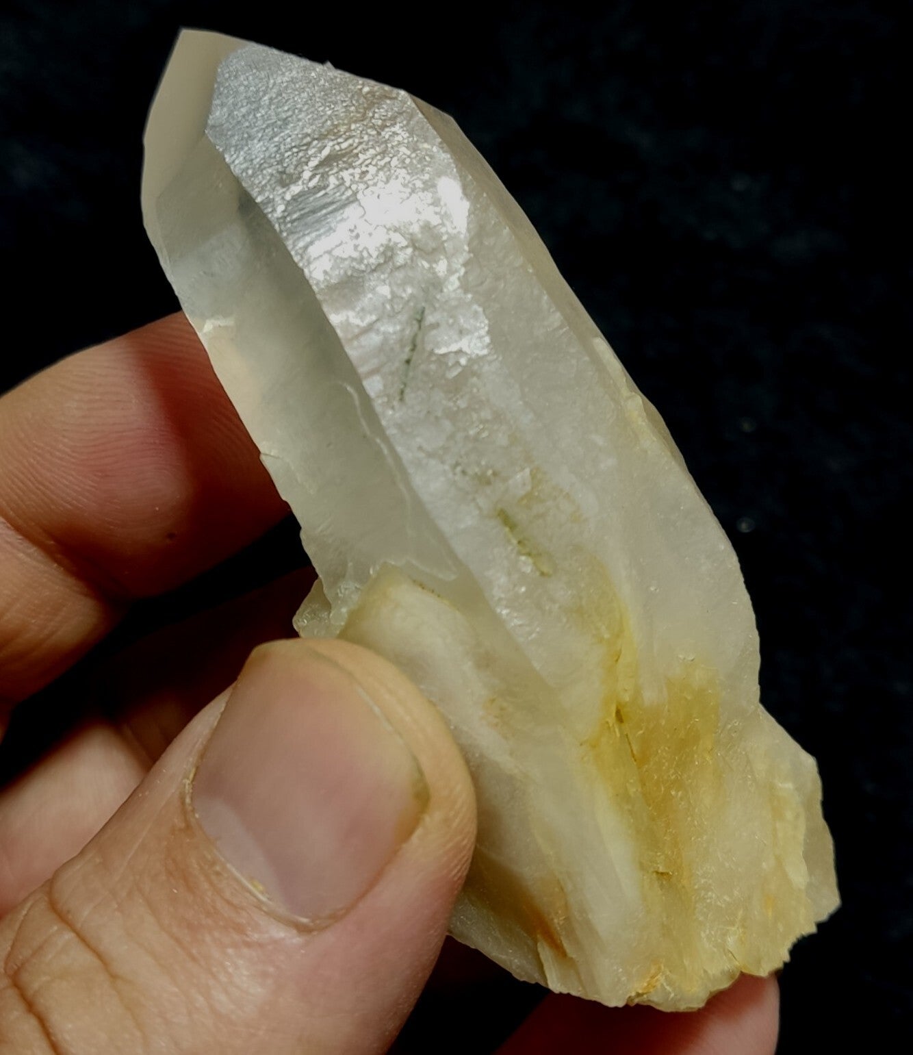 An amazing specimen of terminated amphibole included Quartz crystal 76