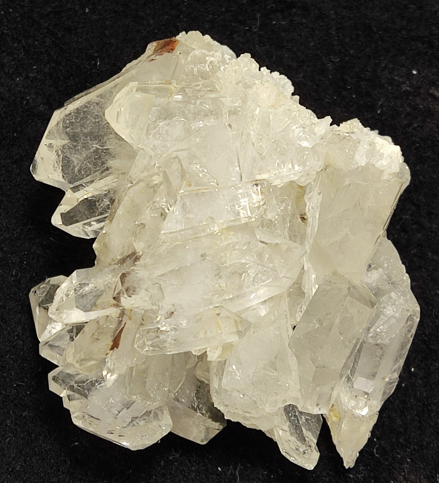 An Aesthetic terminated specimen of Quartz cluster with brookite 79 grams