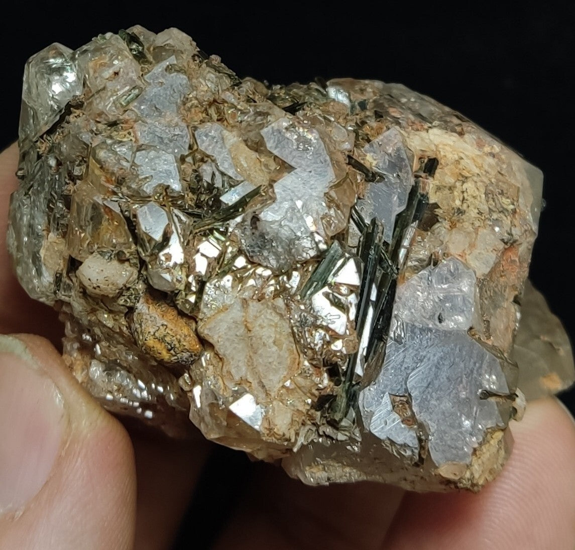 An Aesthetic terminated Quartz floater with aegirine inclusions 98 grams