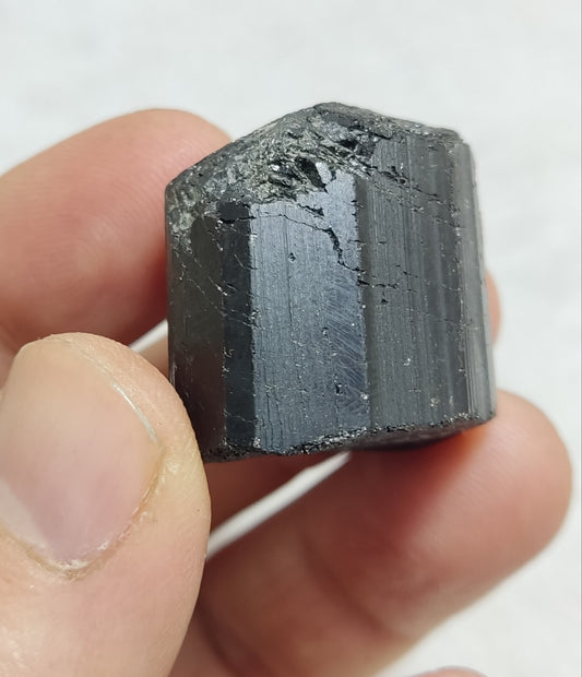 An amazing specimen of terminated black tourmaline 38 grams