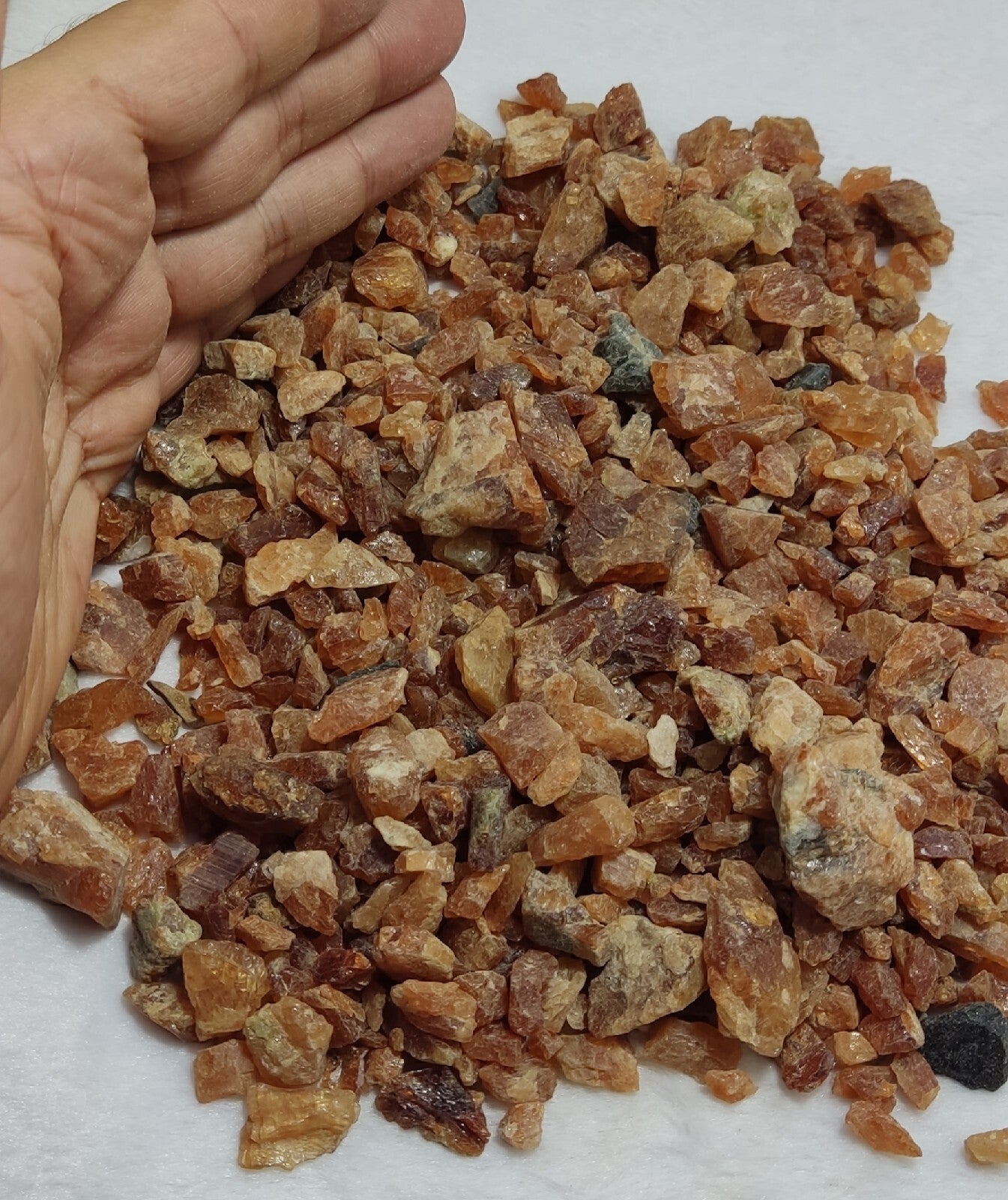 800 grams hessonite Garnets