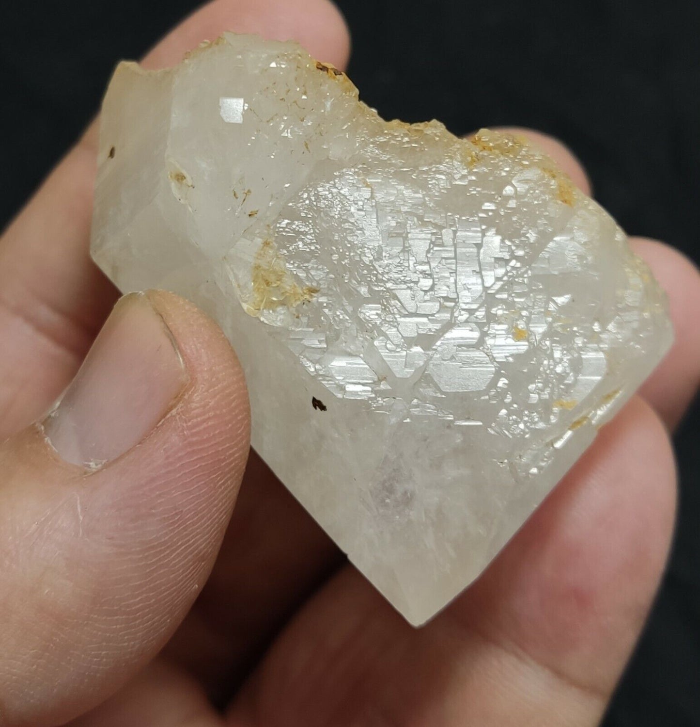A very Aesthetic Natural beautifully terminated Quartz crystal 97 grams