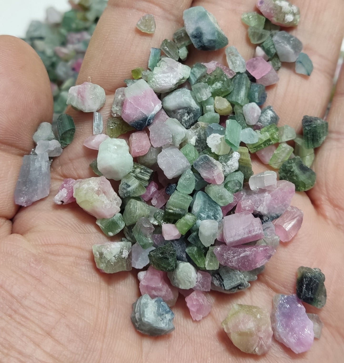 500 grams beautiful rough tourmalines