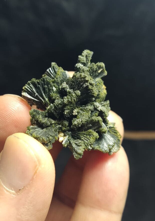 Natural Epidote Cluster 19 Grams.
