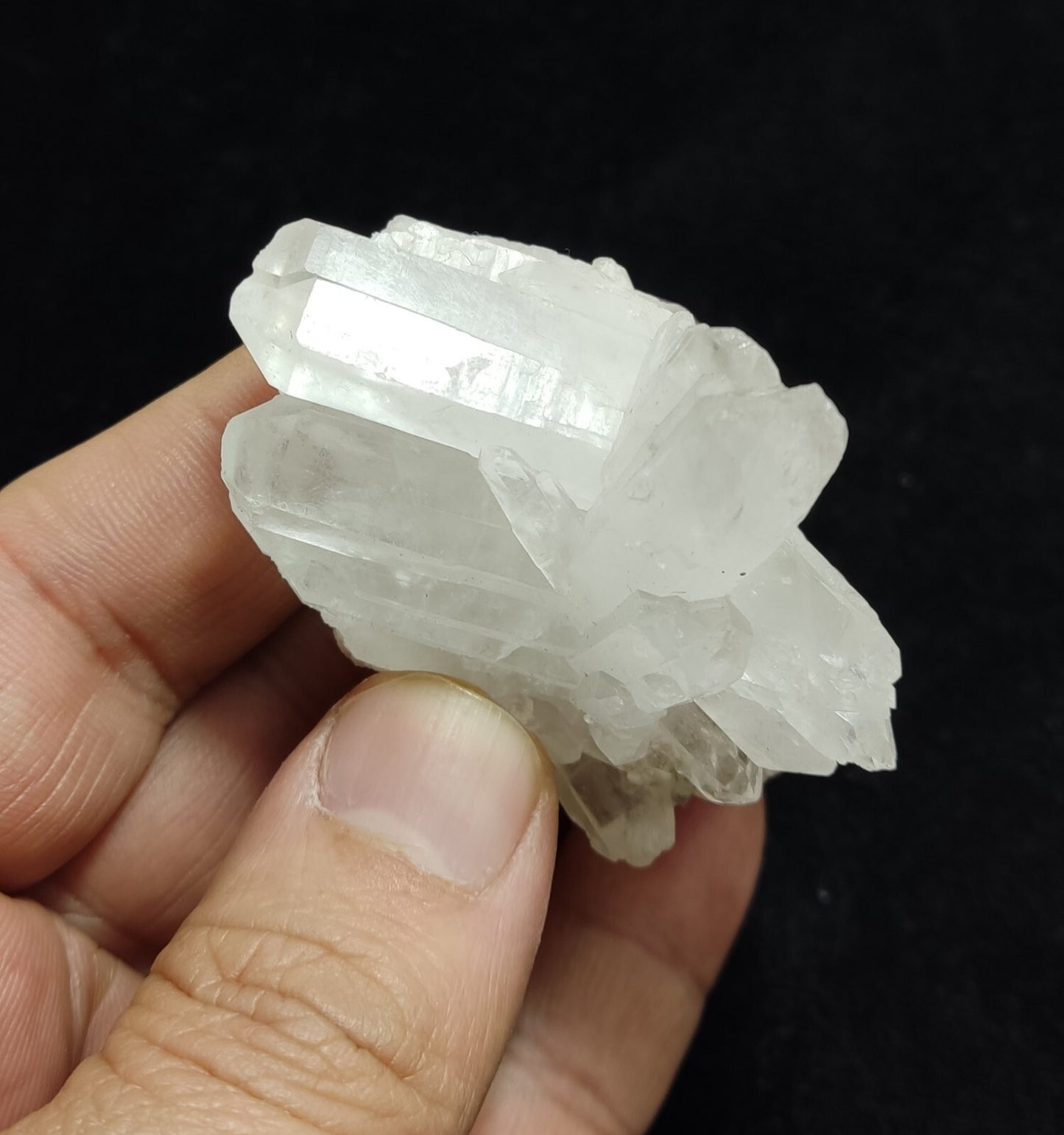 An Aesthetic terminated Quartz cluster 81 grams