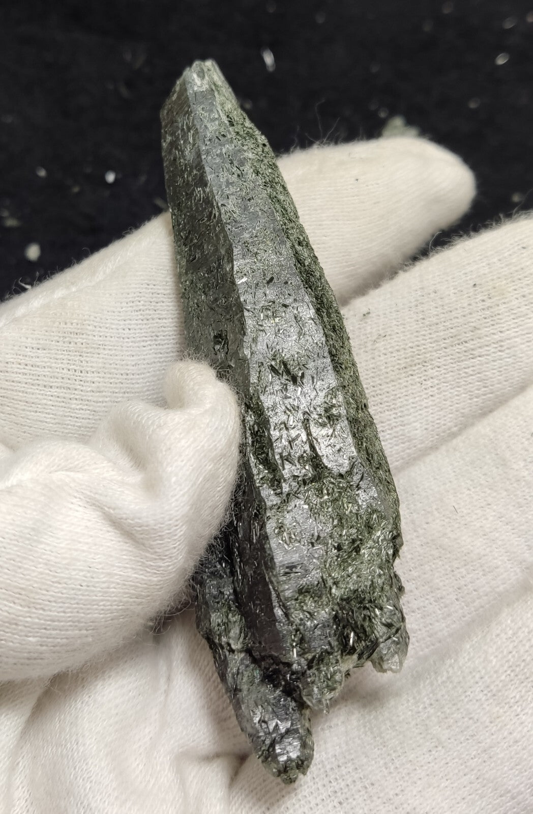 An Aesthetic Natural terminated Chlorite Quartz crystal specimen 43 grams