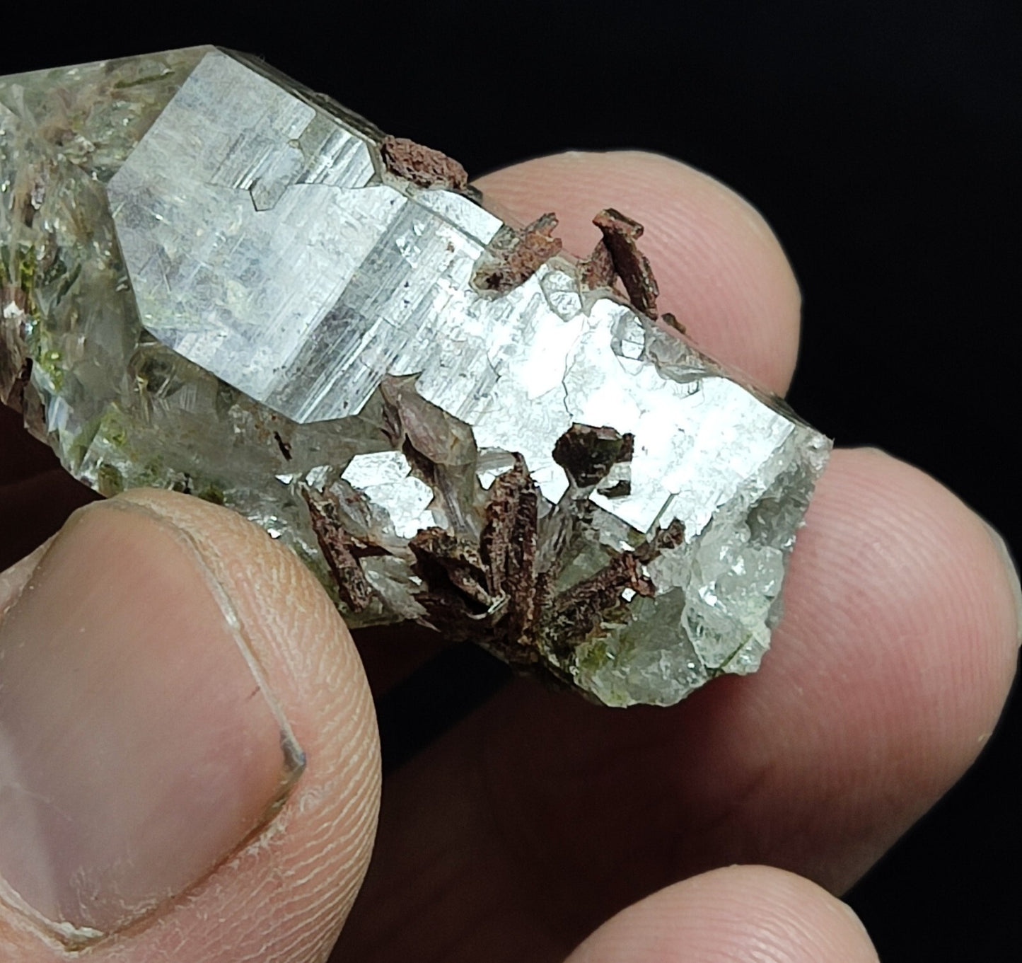 An aesthetic specimen of Epidote quartz cluster 22 grams