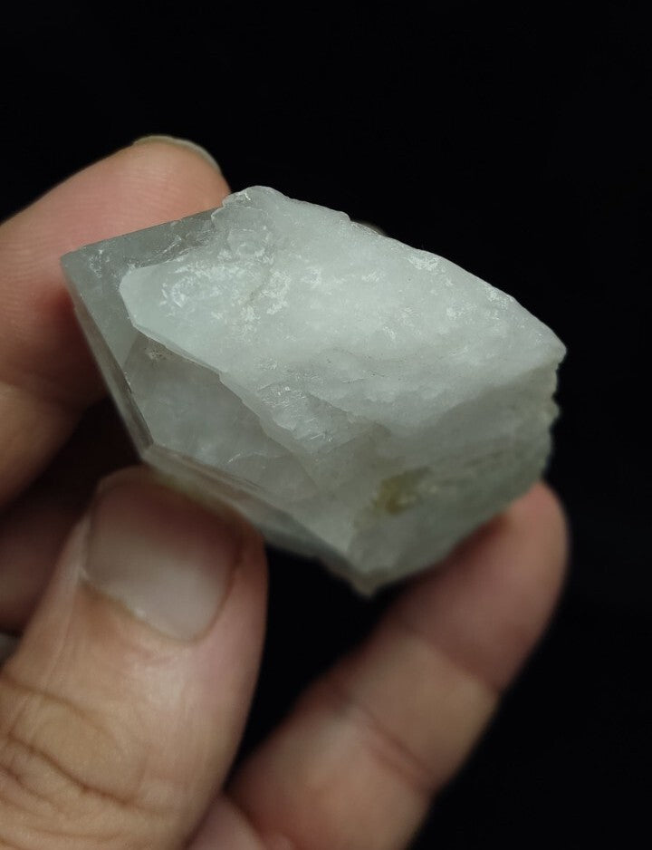 Natural Fully Terminated Twin Formations Clear Quartz 78 grams