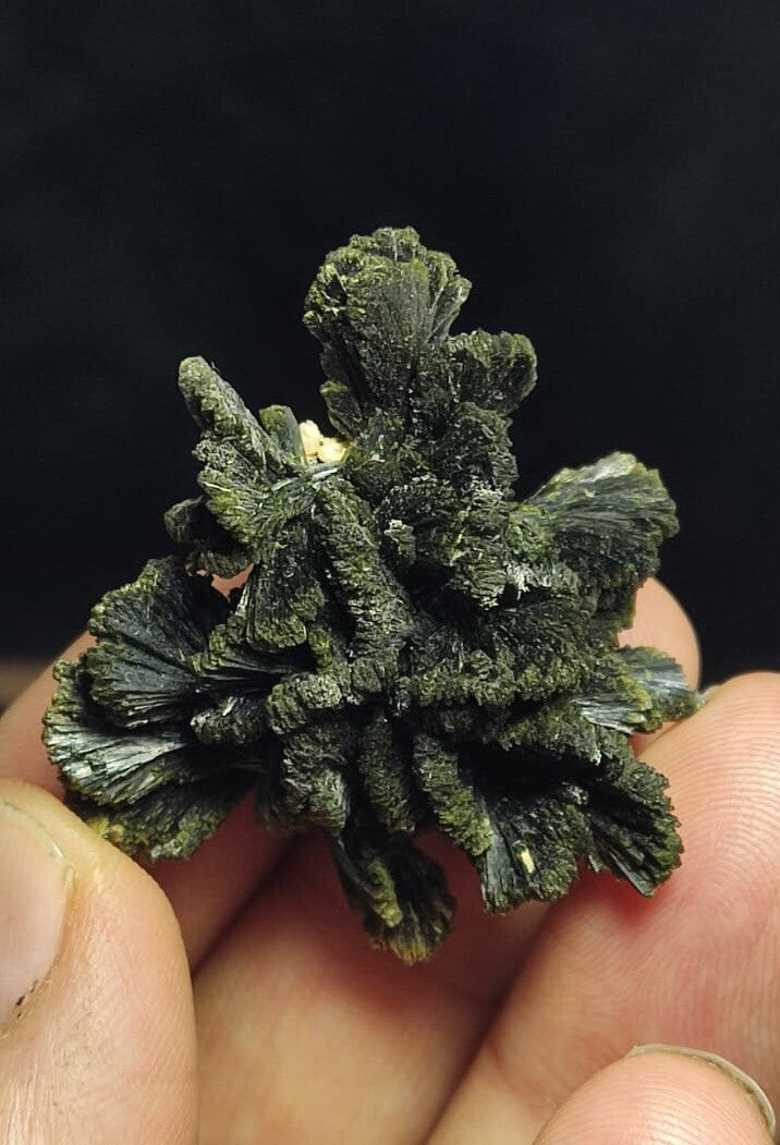 Natural Epidote Cluster 19 Grams.