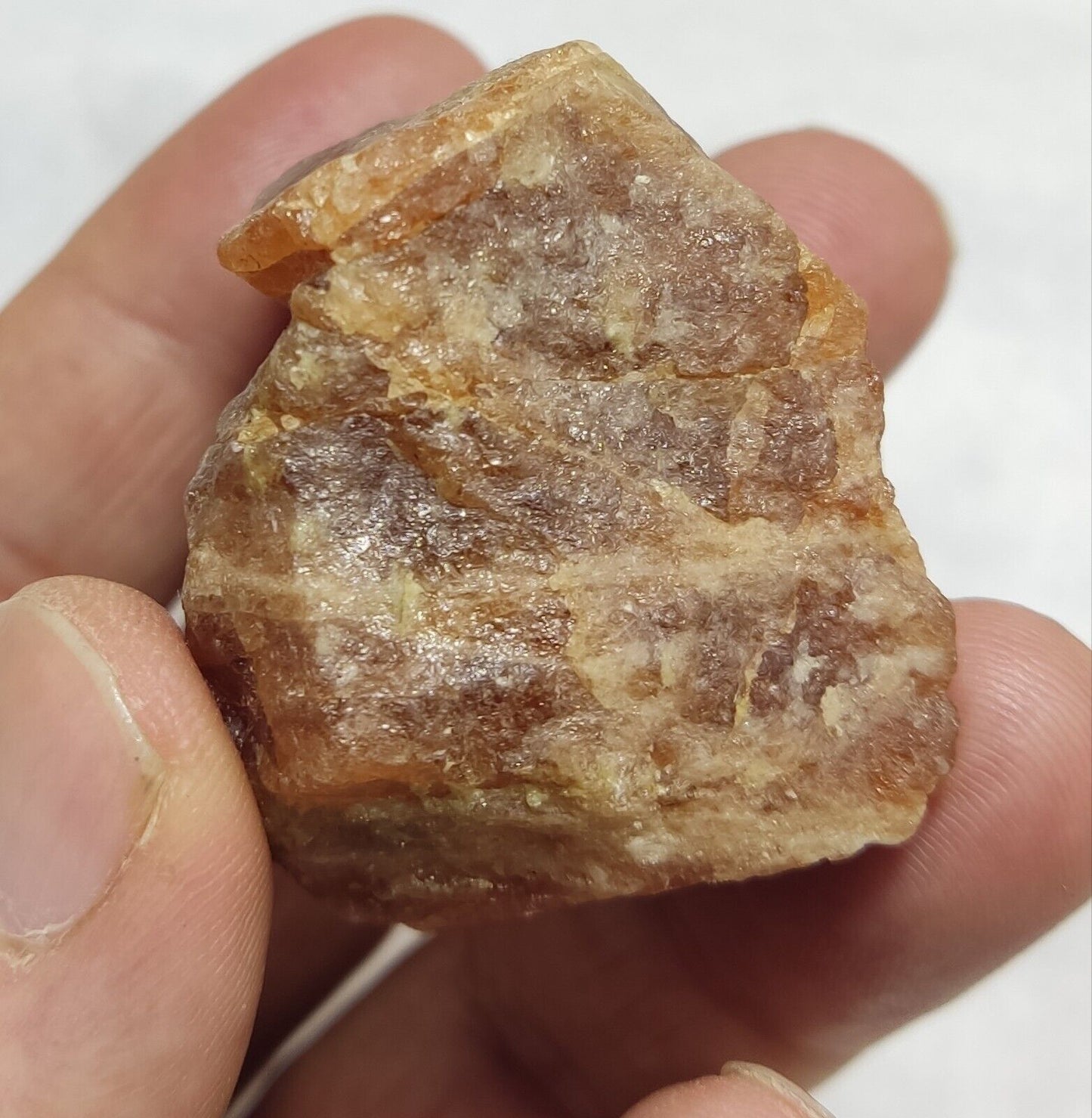 107 grams rough specimen of hessonite garnets