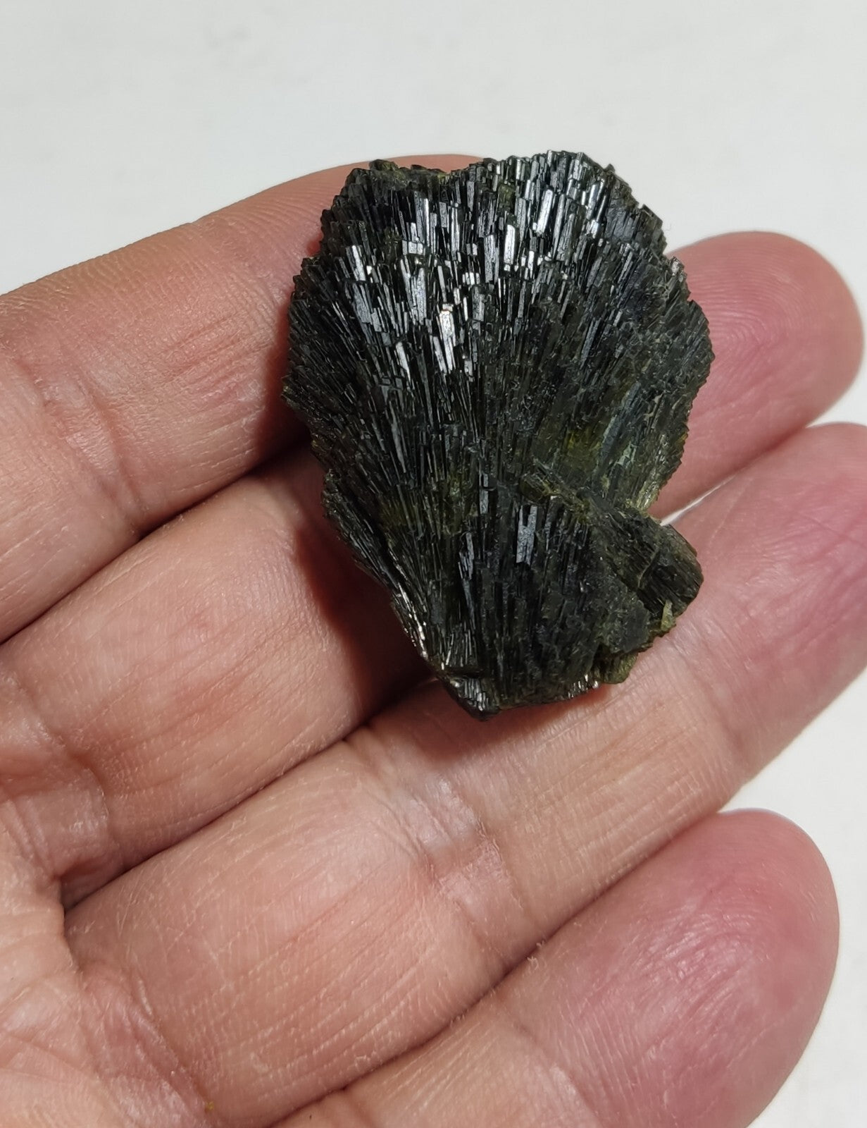 Single natural Epidote Crystal spray formations 27 grams