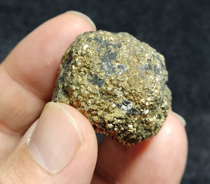 An amazing specimen of pyrite/marcasite 72 grams