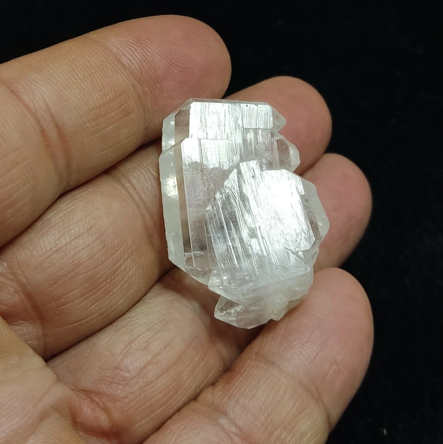 An amazing specimen of terminated faden Quartz crystal 10.5 grams