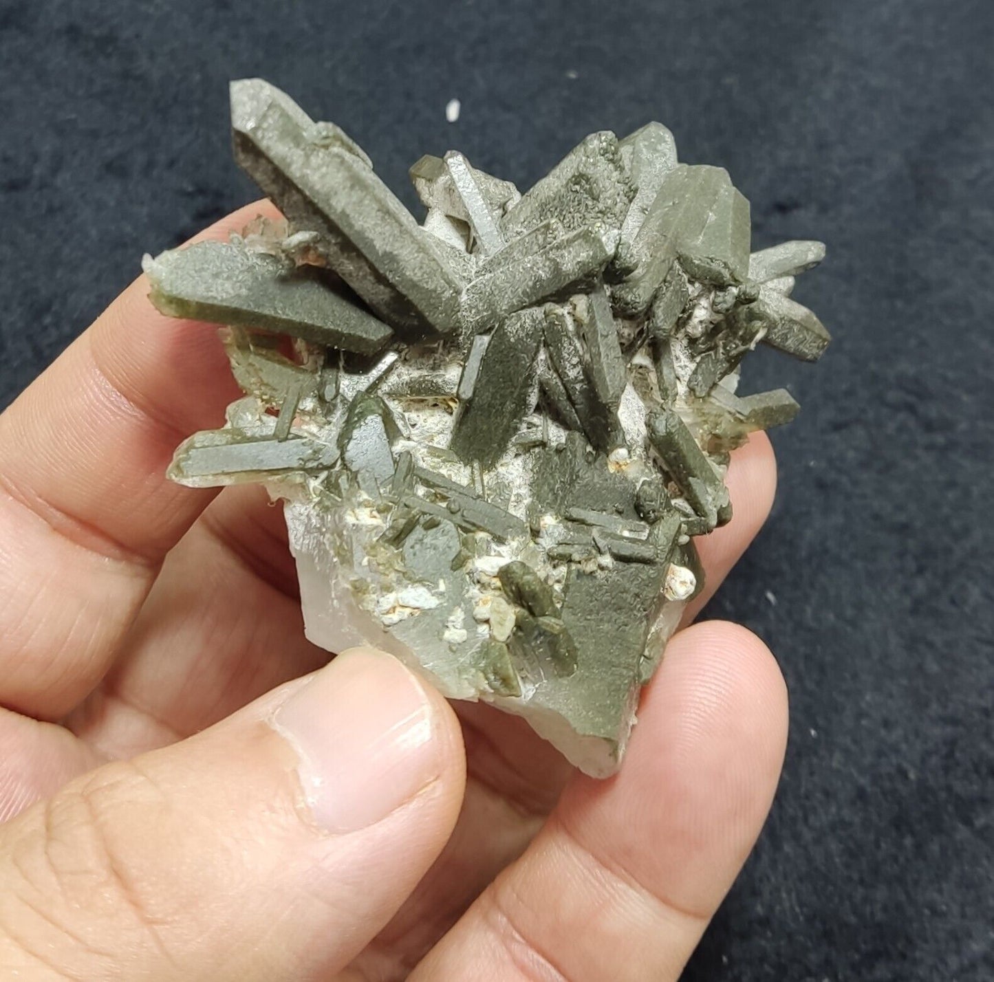 An Aesthetic Natural beautifully terminated Chlorite Quartz cluster 65 grams
